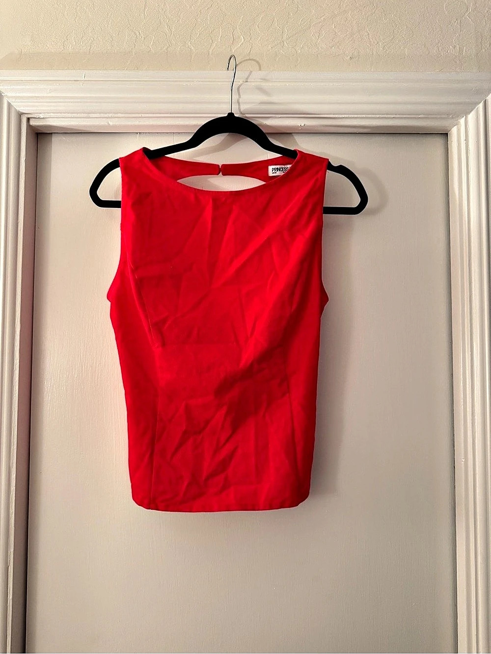Open Back Tie Tank Top in Red Like New